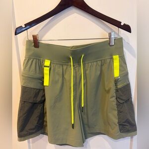 Lululemon hiking Women's Shorts